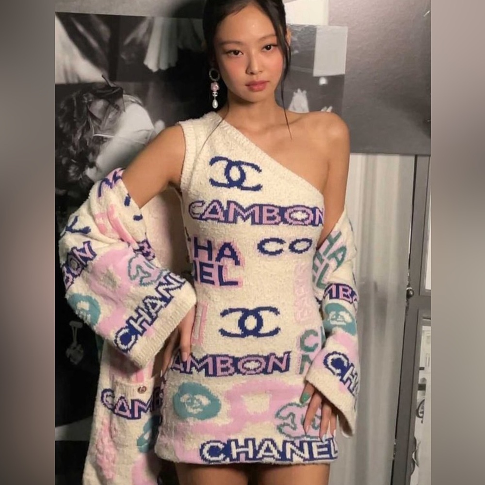 Authentic Chanel 23P One-Shoulder Logo Knit Dress 'Jennie' NWT Size 36